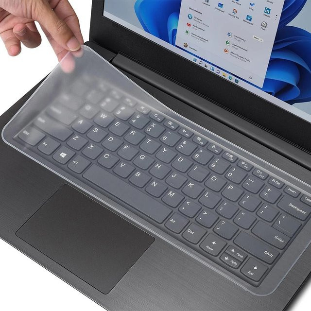 Transparente Silikon-Tastaturabdeckung für Apple MacBook Air und MacBook Pro Modelle in verschiedenen Größen - Bild 1