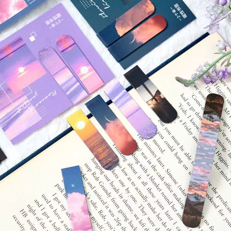 Zaomo Magnetische Lesezeichen Hazy Fantasy Serie in 6 Designs, Kawaii Schreibwaren mit Landschafts- und Wolkenmustern, Multicolour - Bild 2