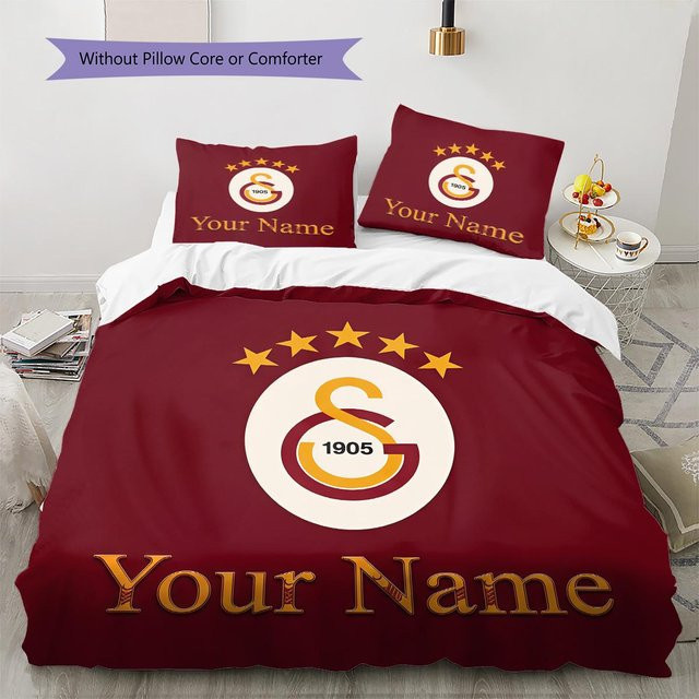 UI LOOL Galatasaray Stolz Bettwäsche-Set in Rot mit personalisierbarem Namen, bestehend aus 1 Bettbezug und 2 Kissenbezügen, B/H: 200 x 200 cm - Bild 1
