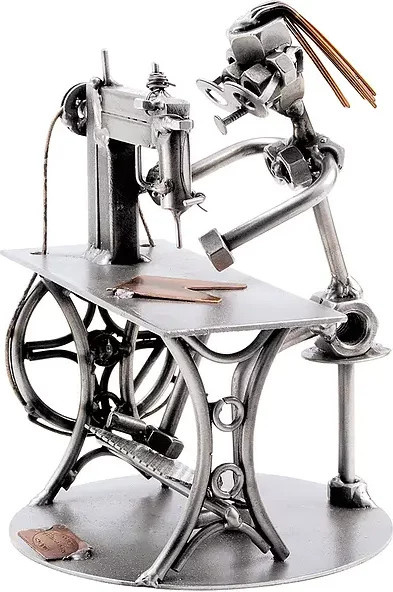 Hinz & Kunst Schraubenmännchen Schneiderin oder Näherin aus Metall in Grau - Bild 1