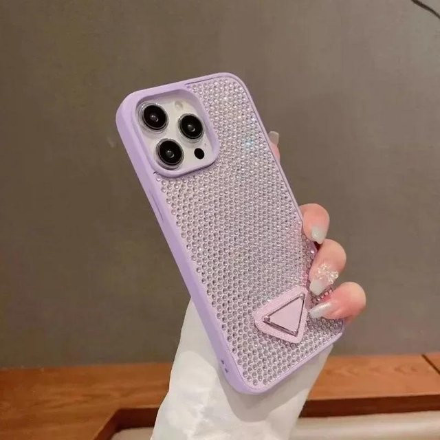 Glitzernde iPhone Hülle mit Diamant-Optik und Vollschutz in Lichtlila für iPhone 16 Pro Max, 15, 14, 13, 12 Pro Max - Bild 1