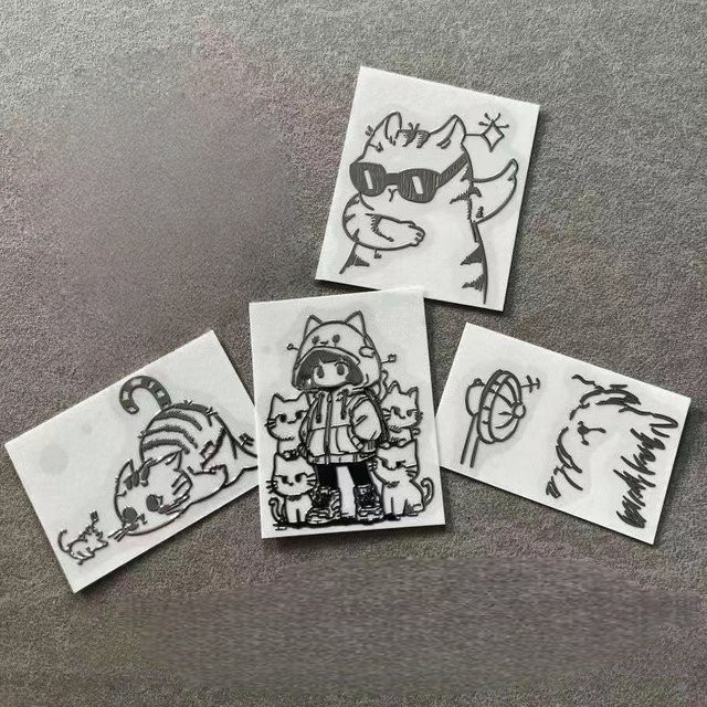 4 Stück 3D Katzenmädchen Metallaufkleber mit Brillen Design als kreative wasserfeste Dekoration für Handy und Computer - Bild 1