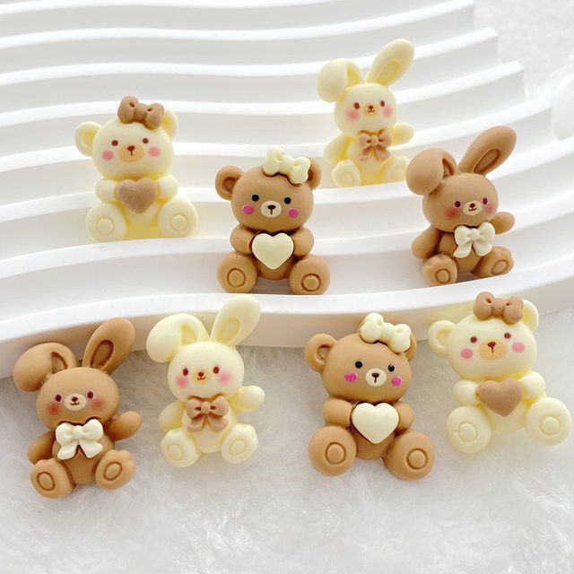 10 Stück TSXJY Harz Figuren braune Liebesbären und Kaninchen mit Schleife für DIY Scrapbook und Hochzeit Dekor - Bild 1