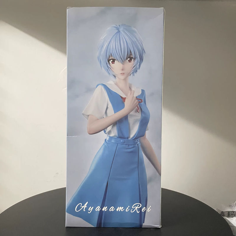 Bandai Ayanami Rei Anime Figur in Schuluniform, blaue Modellstatue aus Kunststoff zur Schreibtischdekoration - Bild 3
