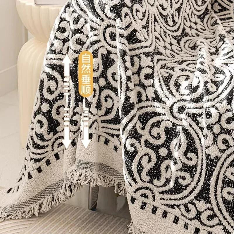 Yiran Furniture Sofaüberwurf aus Chenille mit Blumenmuster und Quasten, Couchschutz für Kinder und Haustiere, B/B: 180 x 90 cm, Mehrfarbig - Bild 2