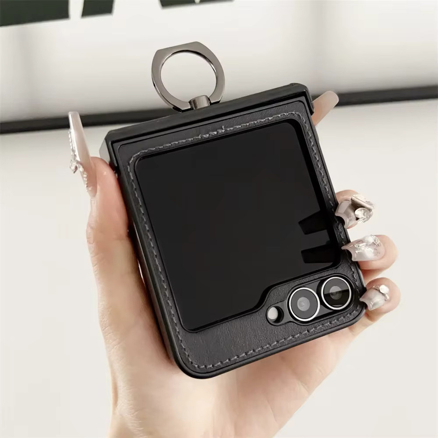 Magnetische Leder-Schutzhülle für Samsung Galaxy Z Flip 8 7 6 5 4 3 mit Ringscharnier und kabelloser Ladefunktion in Schwarz - Bild 2