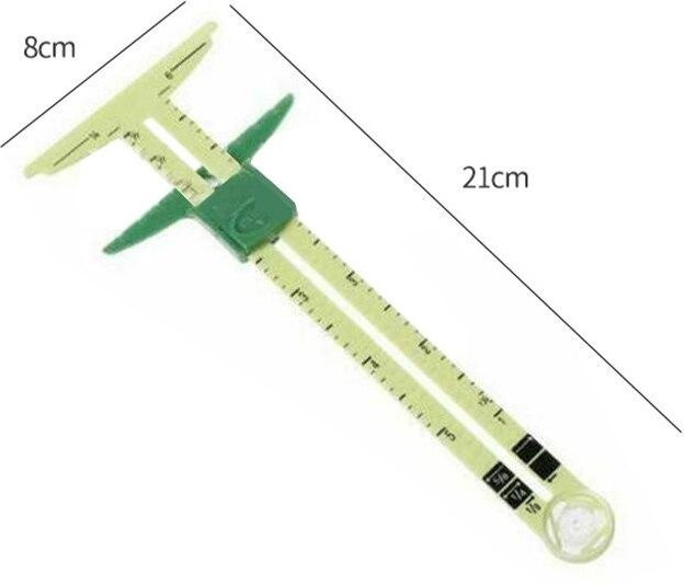 Multifunktionales 5-in-1 Patchworklineal aus Kunststoff zum Nähen, verschiebbares Messwerkzeug Love Home Garden, beige - Bild 1