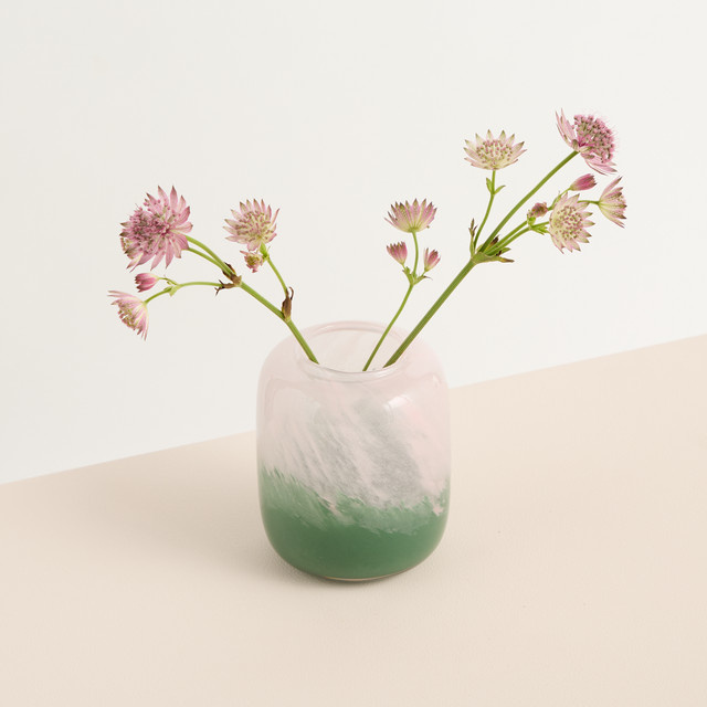 Moderne Glas Vase von BLUME2000 mit Farbverlauf in Rosa und Grün - Bild 1