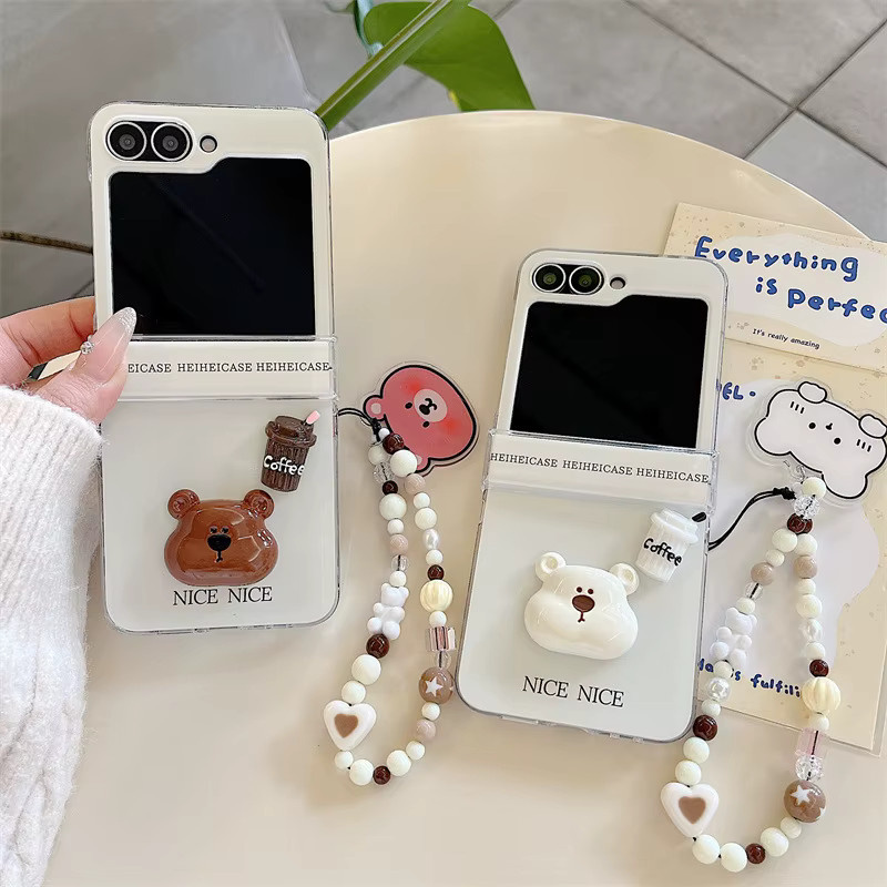 Stoßfeste Handyhülle mit 3D Cartoon Bär und Kette für Samsung Galaxy Z Flip 7 6 5 4 3 und Z Flip7 FE in Braun - Bild 3