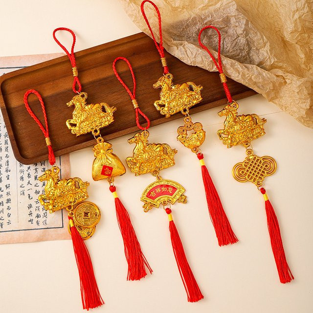 JETTING Chinesische Neujahr Glücksdekoration 2026 Jahr des Pferdes Wandbehang Ornament als kleiner Anhänger - Bild 1