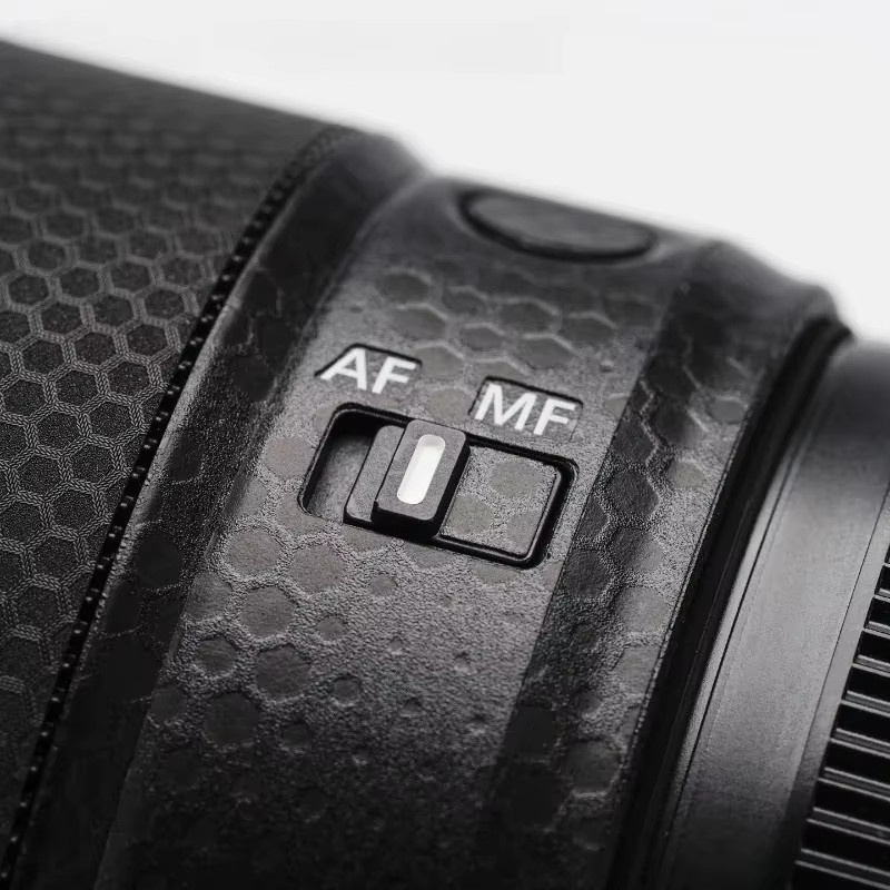 Panasonic Lumix 40mm F2 (S-S40) Objektivaufkleber in Schwarz als Schutzfolie - Bild 4