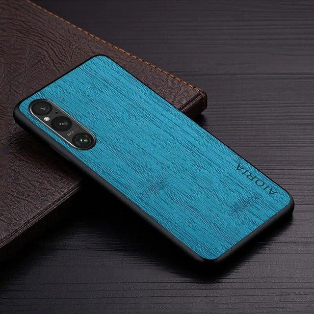 Luxus Handyhülle aus Leder mit Bambus-Holzmuster für Sony Xperia 1 V, 10 V und 5 V in Schwarz, Blau, Grau oder Braun - Bild 1