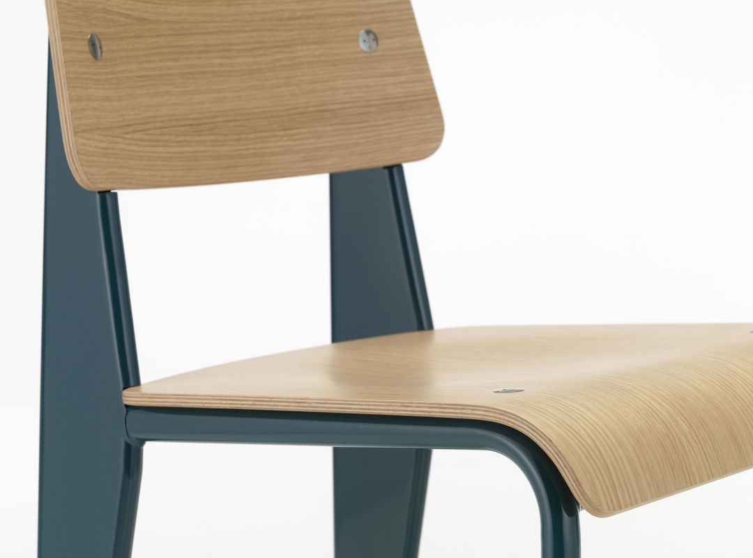 Vitra Standard Stuhl in Blau aus Massivholz und pulverbeschichtetem Metall im modernen Design - Bild 2