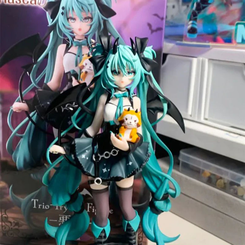 Bandai Hatsune Miku Anime Actionfigur Kleiner Teufel Waschbär in mehrfarbig, Höhe: 19 cm - Bild 1