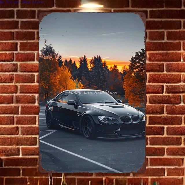 Rastar Metall-Blechschild BMW E92 M3 Herbstsonnenuntergang Wanddekor in Schwarz und Multicolour, B: 30,0 cm, H: 20,0 cm - Bild 1