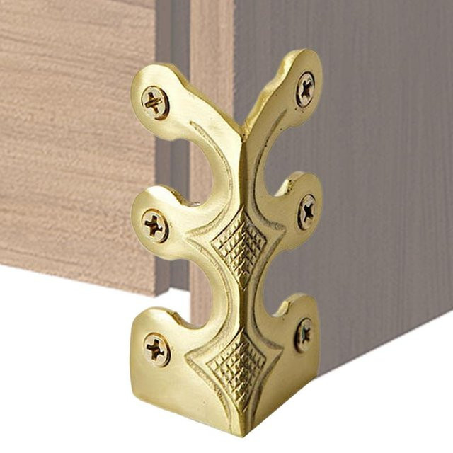 BASI Eckenschutz aus massivem Messing in Gold zur Kantenabdeckung und als Sockelleiste - Bild 1