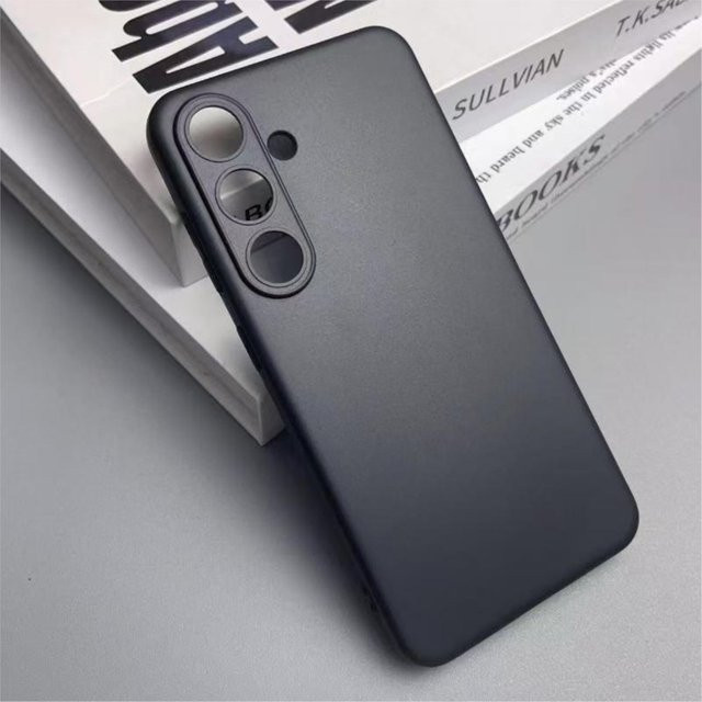 Schützende Silikonhülle für Samsung Galaxy A-Serie in Mattschwarz - Bild 1