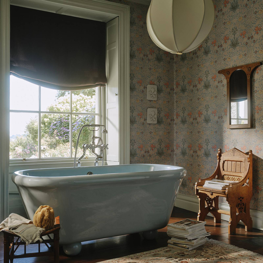 House of Hackney Tapete Hyacinth Novellus Byzantine in Mehrfarbig mit floralem und botanischem Design - Bild 1