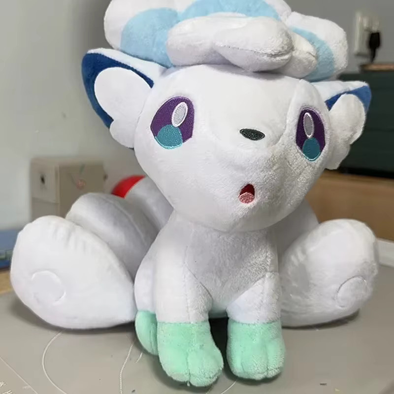 TAKARA TOMY Pokémon Alolan Vulpix Plüschtier, 20 cm, Weiß - Bild 3