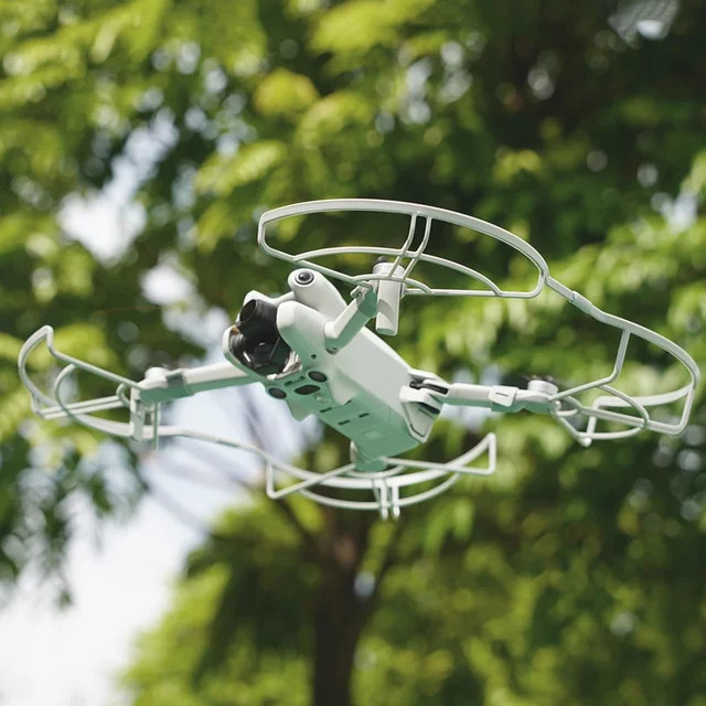 DJI Mini 4 Pro Propeller-Schutz mit Schnellverschluss als Kollisionsschutz und Klingenabdeckung - Bild 1