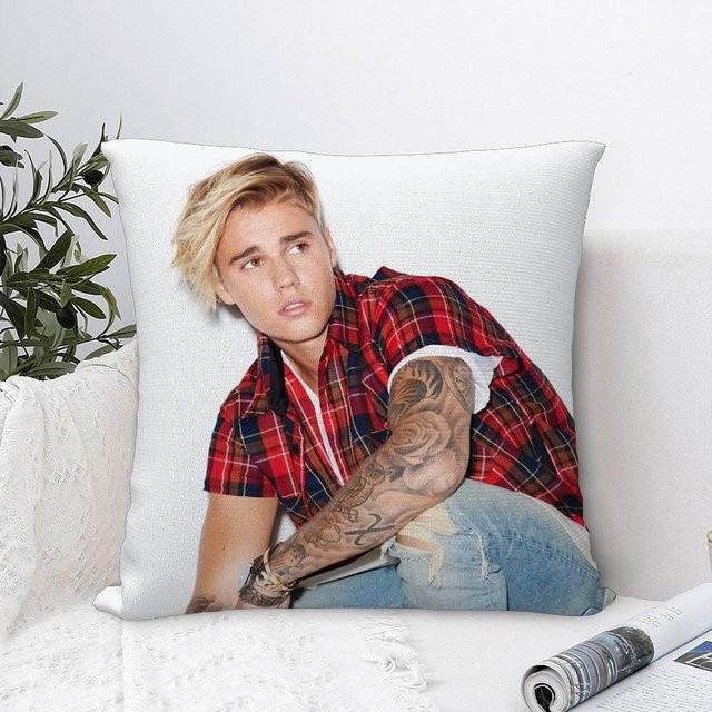 J-Justin Kissenbezug mit Justin Bieber Motiv aus weichem Plüschstoff, Farbe: Weiß, B/T: 60 x 60 cm - Bild 1