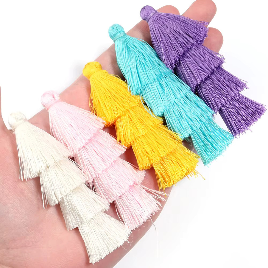 4 Stück bunte Polyester-Seidenquasten-Anhänger in Mehrfarbig und Braun, vierlagige Fransen-Anhänger für DIY-Bastelarbeiten und Weihnachtsdekoration, Durchmesser: 8 cm - Bild 2