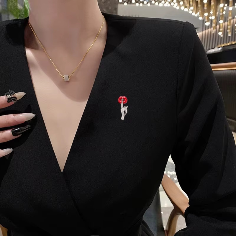 SKEDS Brosche rote Lippen, Kristall, Silber, Damen - Bild 2