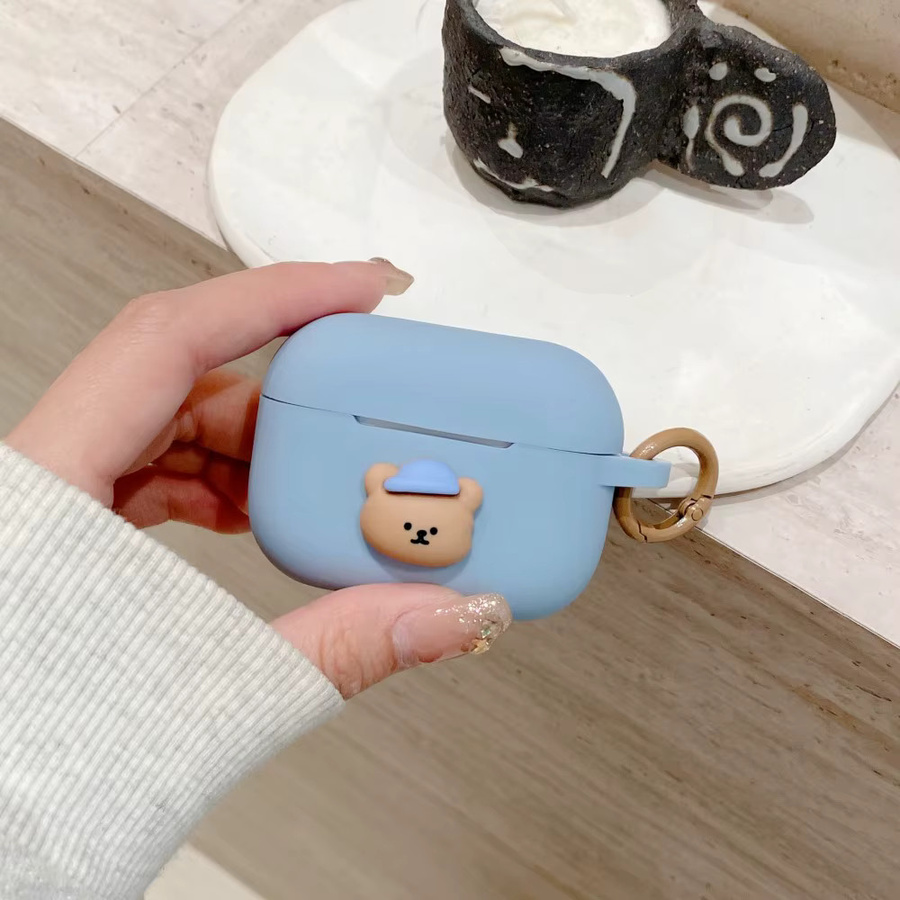 Silikon Kopfhörer Hülle mit 3D Cartoon Bär Design für Apple AirPods Pro und AirPods 4 3 2 1 in Blau mit Haken - Bild 2