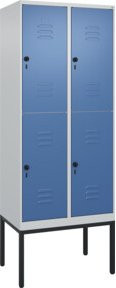 C+P Doppelstock-Spind Classic PLUS mit 2 Abteilen, Gestell, Sicherheits-Drehriegel, Farbe RAL 5023 Fernblau, B/T/H: 212 x 80 x 50 cm - Bild 1
