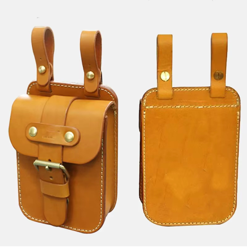 Hüfttasche Nähmuster aus Leder in Braun, B/T/H: 20 x 13 x 6 cm - Bild 2