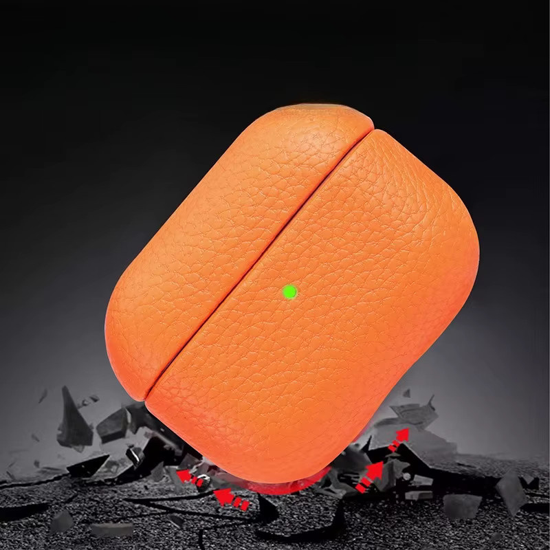 Apple AirPods Pro Schutzhülle aus Leder mit Litschi-Muster in Weiß und Orange - Bild 2