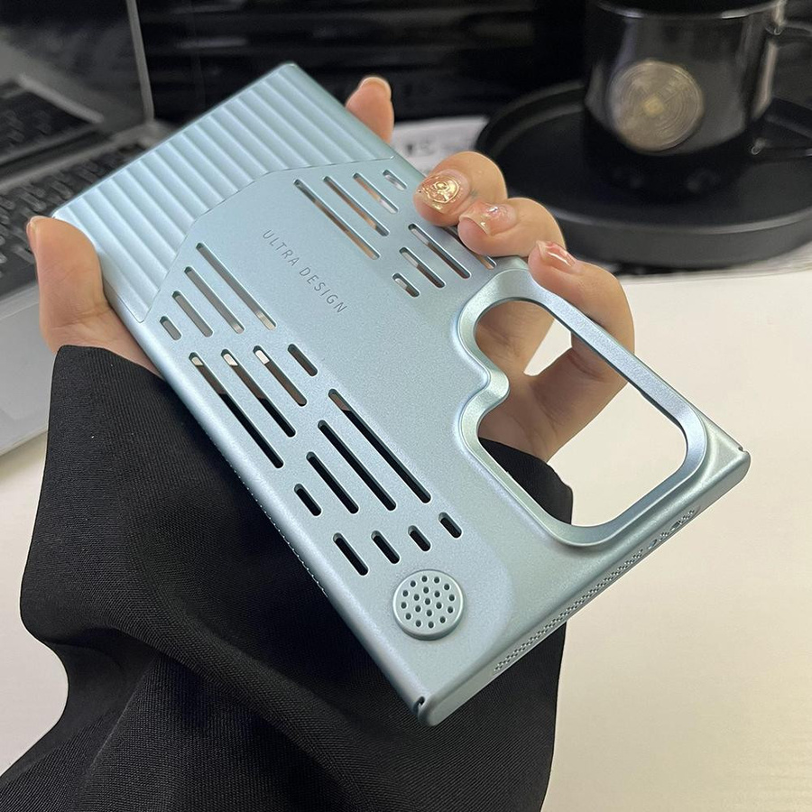 Stoßfeste Handyhülle mit Wärmeableitung für Samsung Galaxy S23 Ultra und S24 Ultra aus galvanisiertem Metall und PC in verschiedenen Farben - Bild 1