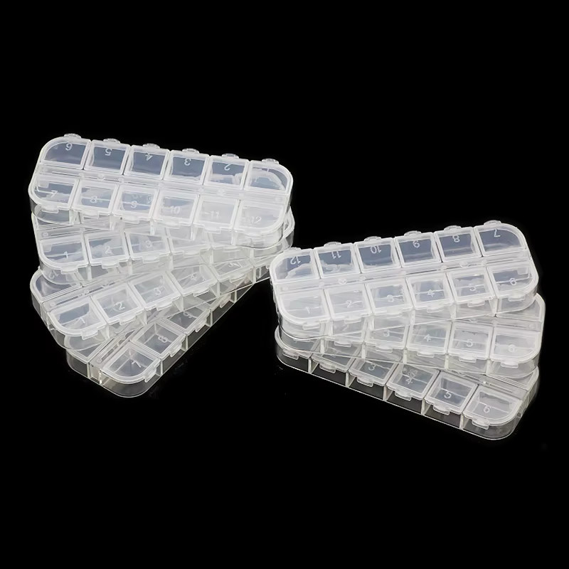 Transparente Schmuckbox aus Kunststoff mit 12 Gitterfächern, Aufbewahrungsbox für Ohrringe, Ringe, Perlen und Kleinteile, B/H/T: 13 x 5 cm - Bild 3