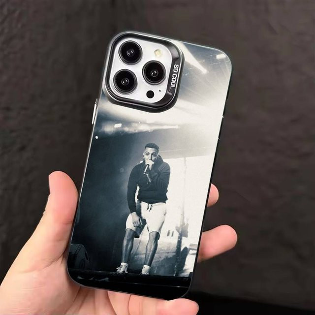 M-Morad Handyhülle für iPhone 17 16 15 14 13 12 11 Pro Max Plus in Silber mit mattem Candy-Design - Bild 1