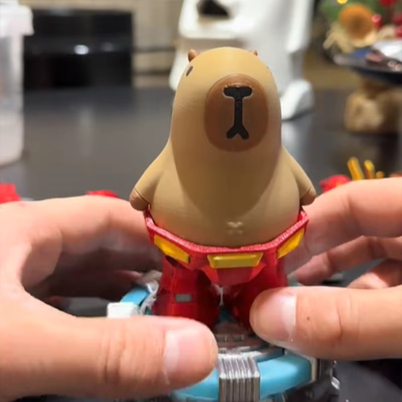 Fondjoy Marvel Capybara Iron Man, Magnetische Figur, 3D-Gedruckt, Sammlermodell - Bild 1