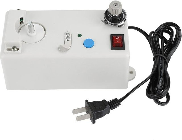 Elektrischer automatischer Garnspuler von Igeteck in Weiß - Bild 1