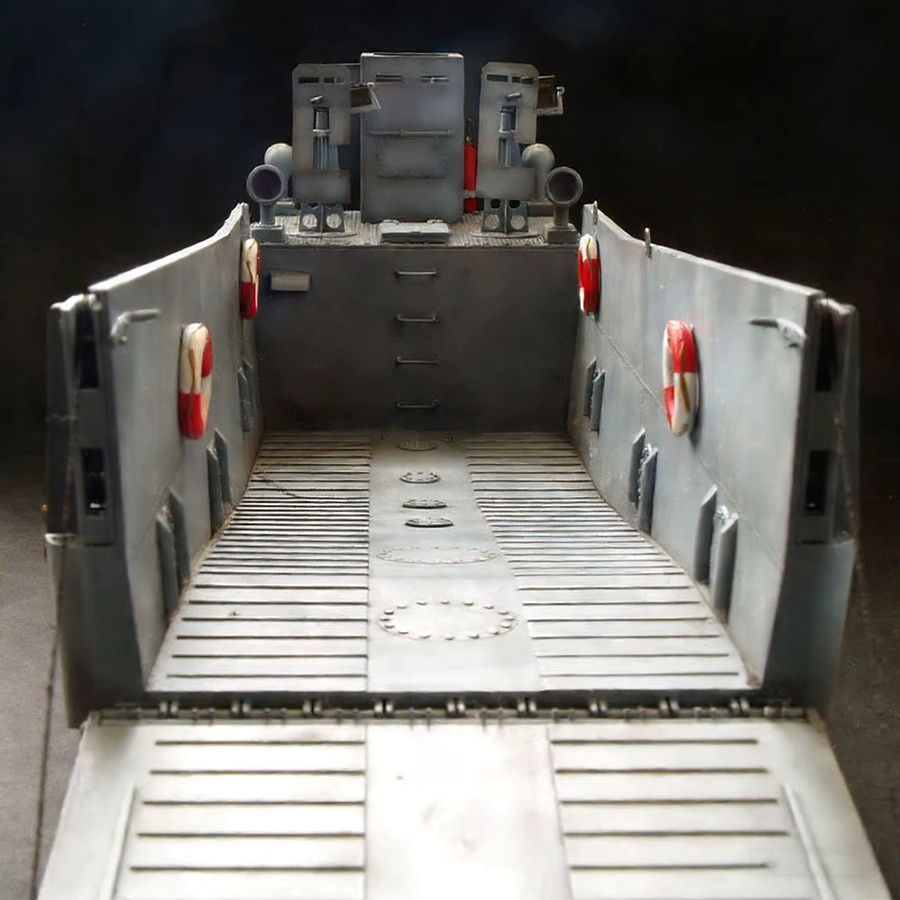 AT 99 MODEL Marine-LCM-3-Landungsboot-Montagemodell, Maßstab 1:35, statischer Modellbausatz - Bild 2