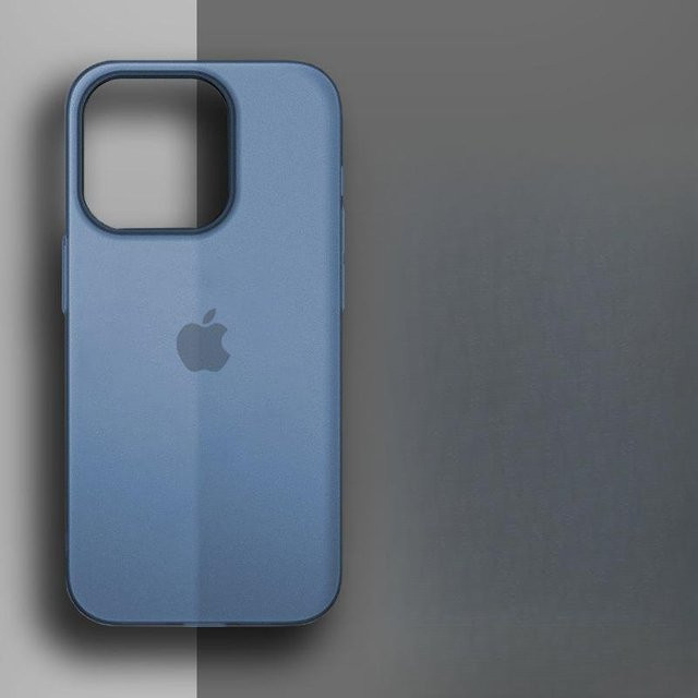 Apple Schutzhülle für iPhone 15 und iPhone 14 Pro Max aus matter PC Hartschale, semitransparent und anti-fall, blau und transparent - Bild 1