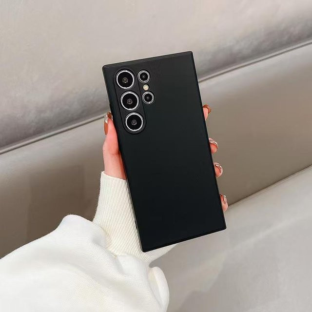 Stoßfeste Silikon-Schutzhülle mit mattem Finish für Samsung Galaxy S26 S25 S24 S23 S22 S21 S20 FE S26 Edge S25 Plus S26 Ultra in Schwarz und Grün - Bild 1