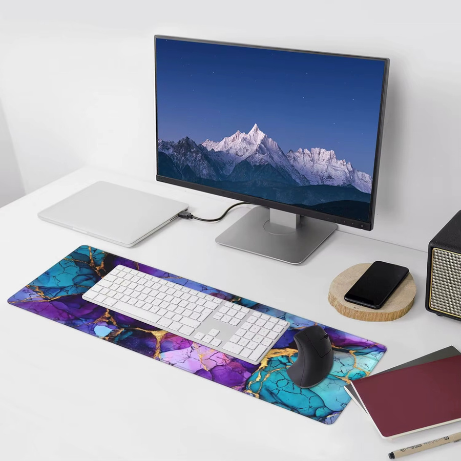 Großes Gaming-Mauspad mit Marmor-Design in Multicolour, XL Schreibtischunterlage mit genähten Kanten für Gamer und das Heimbüro - Bild 6