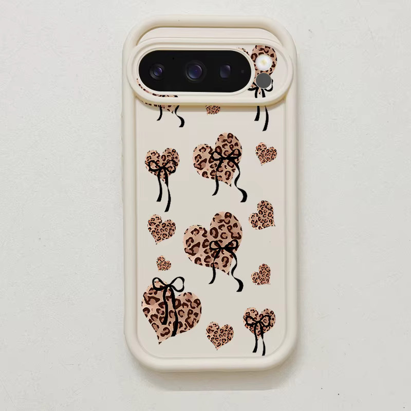 Stoßfeste TPU-Handyhülle mit Leopardenmuster und Herz-Schleife für Google Pixel 10 9 Pro XL 8 7 Pro 9A 8A 7A in Multicolour und Schwarz - Bild 3