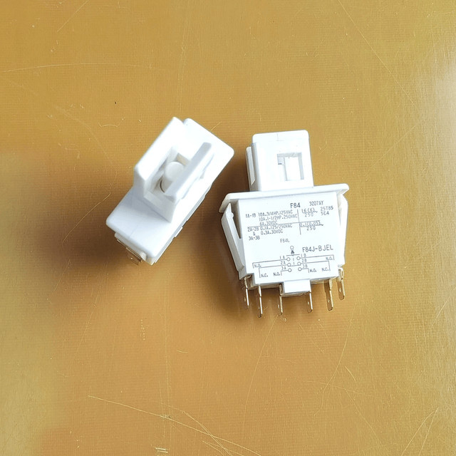 MaXueZhong Mikroschalter F84J-BJEL Drucktaster in Weiß - Bild 1