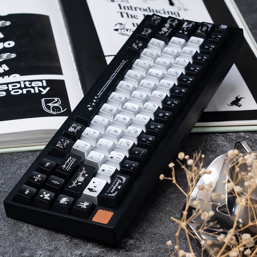 Venit Keys Night Butterfly Tastenkappen im Cherry-Profil für mechanische MX-Tastaturen, Schwarz und Silber, glänzend UV-PC-Material - Bild 3