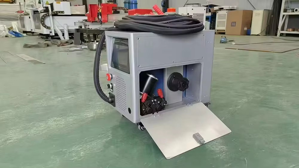 PFT PA-1000 Einteilige Luftgekühlte Handgeführte Faserlaser-Schweißmaschine mit 500W und Eingebautem Drahtvorschub - Bild 3
