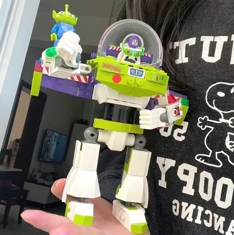 Disney Pixar Story Buzz Lightyear Mecha Actionfigur - Bild 4