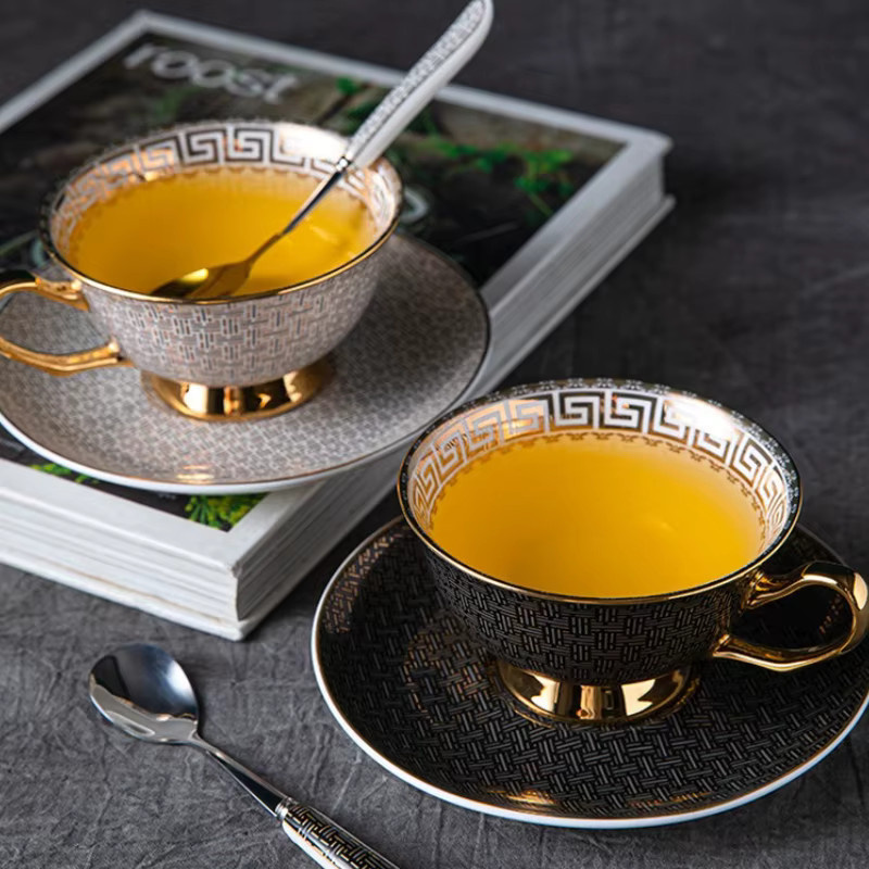 Keramik Kaffeetassen-Set mit geometrischem Gittermuster aus Bone China für Kaffee und Tee - Bild 2