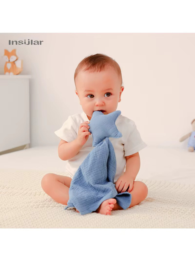 Insular Musselin-Gaze Baby-Beruhigungstuch als weiche Kuscheldecke und Sicherheitspuppe für Säuglinge in Meerestier-Design - Bild 3