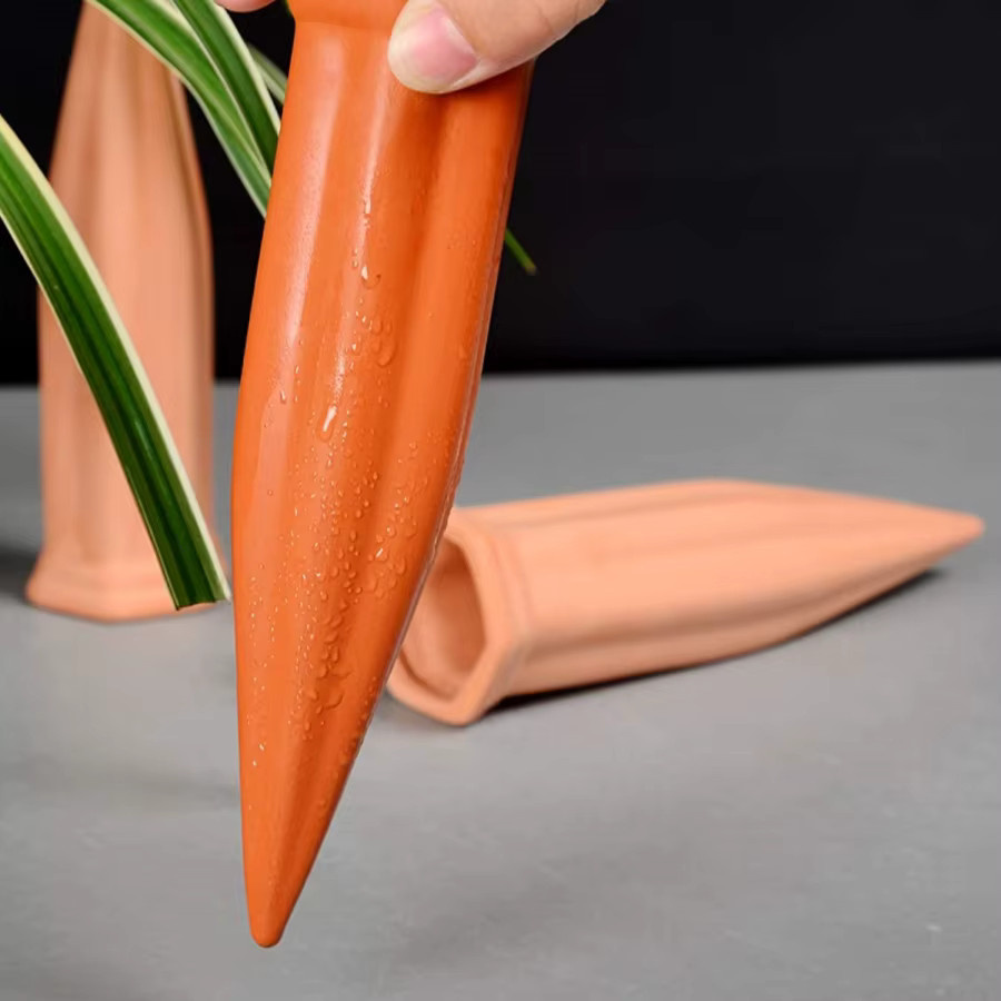 4er Set Terrakotta Selbstbewässerungs-Spikes in Braun für deinen Garten zur automatischen Tropfbewässerung - Bild 5