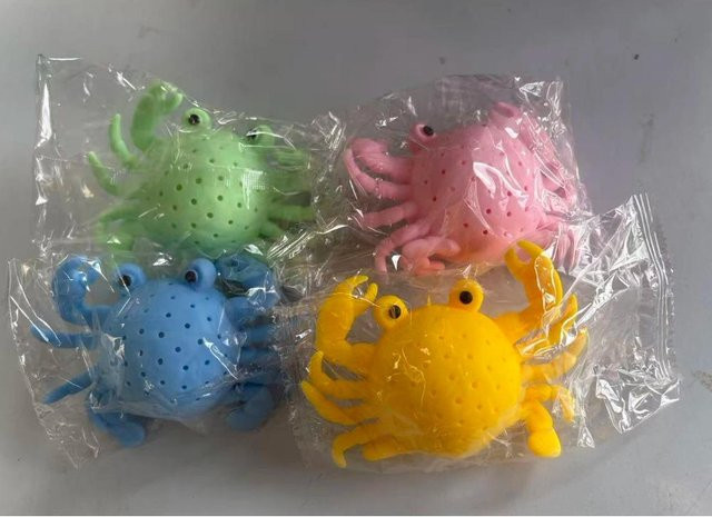 Fashnics Quetschspielzeug, Krabben, Enten, Wal und Oktopus, Sprüht Wasser, ab 14 Jahren - Bild 1