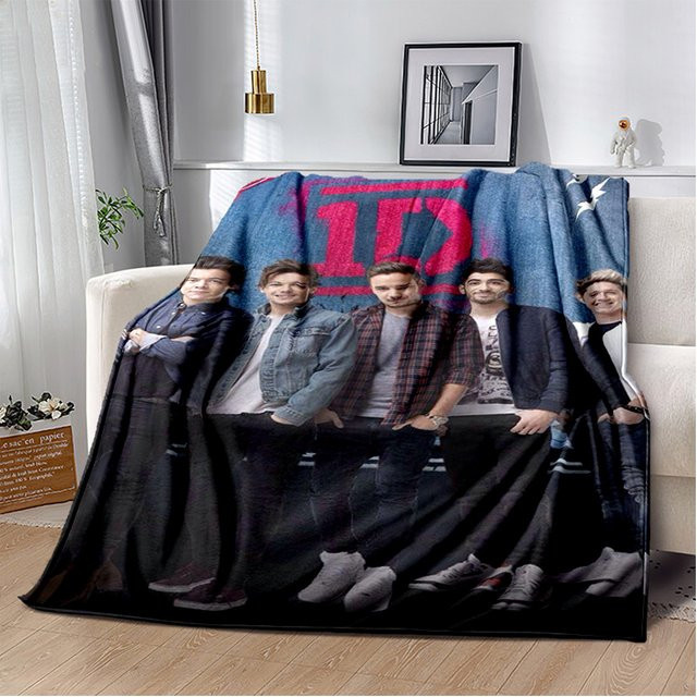 MINISO Flanelldecke 3D One Direction Motiv, weiche Überwurfdecke in Multicolour, B/T: 150 x 120 cm - Bild 1
